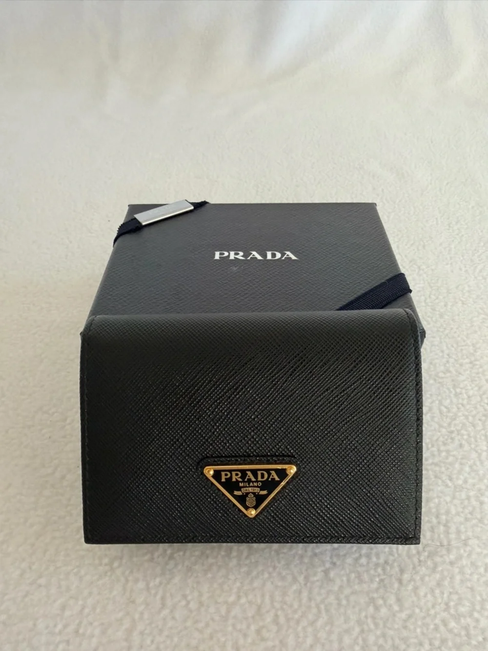 Prada Black Saffiano Leather small wallet with Gold Triangle Plaque - Picture 3 of 9
